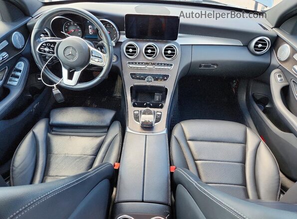 55SWF8EB2KU301616 2019 MERCEDES-BENZ C Cream Widok deski rozdzielczej