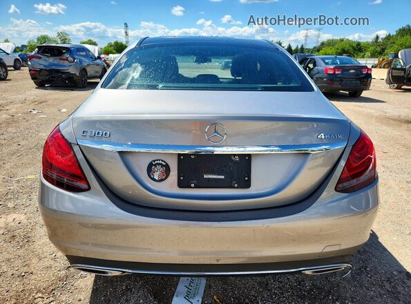 55SWF8EB2KU301616 2019 MERCEDES-BENZ C Cream Widok z tyłu