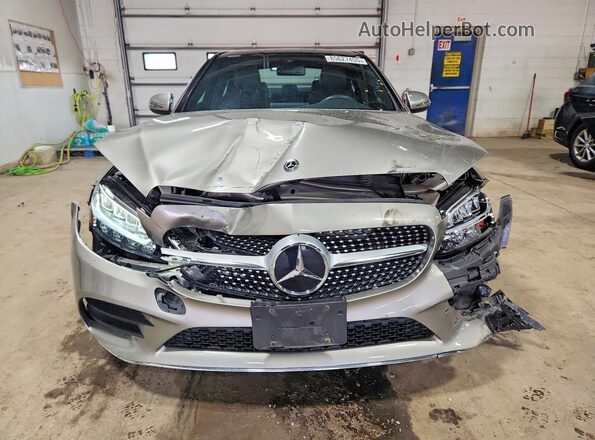 55SWF8EB5KU305739 2019 MERCEDES-BENZ C Silver Widok z przodu