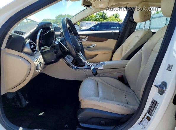 55SWF8EB7KU286532 2019 MERCEDES-BENZ C White Widok wnętrza z przodu