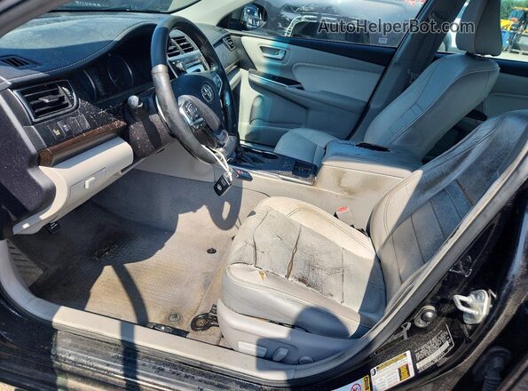 4T1BF1FK2HU678898 2017 TOYOTA CAMRY Black Առջևի վահանակի տեսք