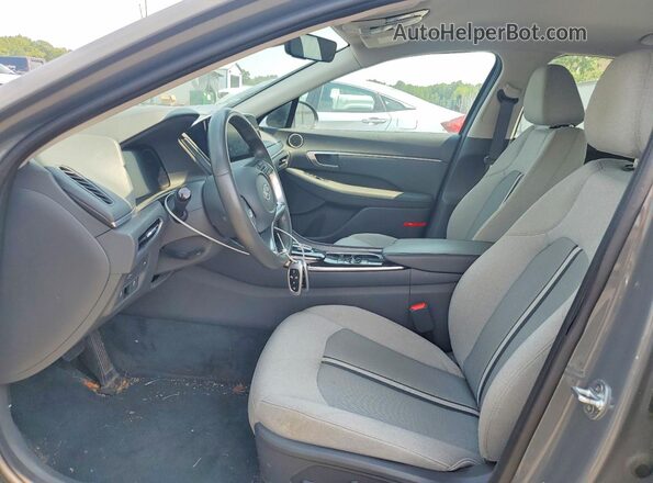 5NPEF4JA7LH060979 2020 HYUNDAI SONATA Gray Widok deski rozdzielczej