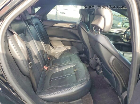 3LN6L5MU5HR638912 2017 LINCOLN MKZ Black Widok wnętrza z tyłu