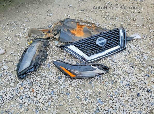 5N1BT3AB9PC944174 2023 NISSAN ROGUE Black 360 interior view