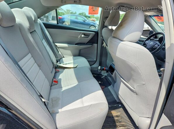 4T1BD1FK0HU217964 2017 TOYOTA CAMRY SOLARA Black Вид задньої частини салону