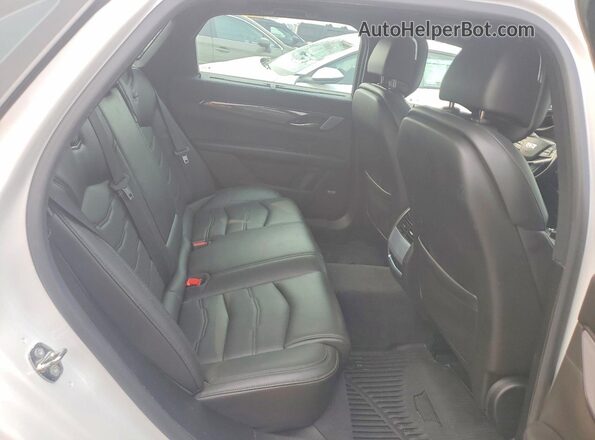 1G6KP5R66KU140769 2019 CADILLAC CT6 White Rear interior view