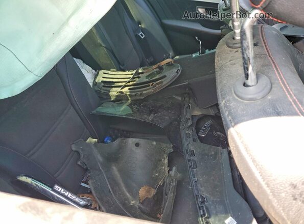 55SWF6EB8JU260301 2018 MERCEDES-BENZ C Black Rear interior view