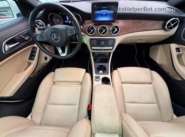 WDCTG4GB6JJ505652 2018 MERCEDES-BENZ GLA-CLASS White ხელსაწყოთა პანელის ხედი