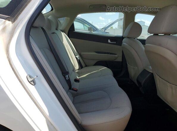 5XXGT4L39GG055736 2016 KIA OPTIMA White Սալոնի հետևի տեսք