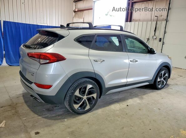 KM8J3CA27HU506941 2017 HYUNDAI TUCSON Silver Przód prawy