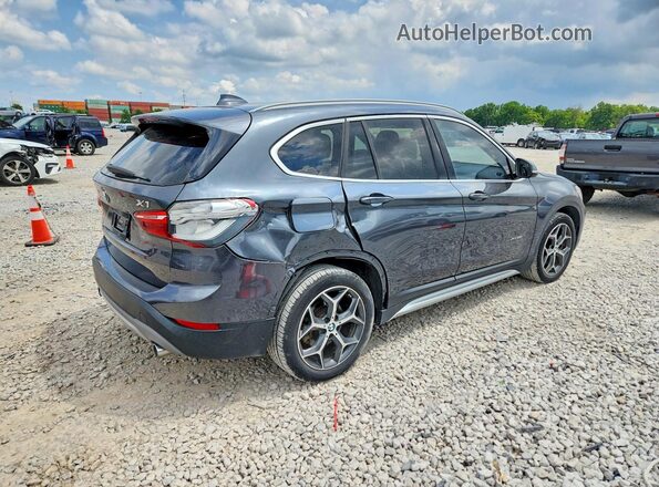 WBXHT3C34J5K27989 2018 BMW X1 Gray Առջևի աջ