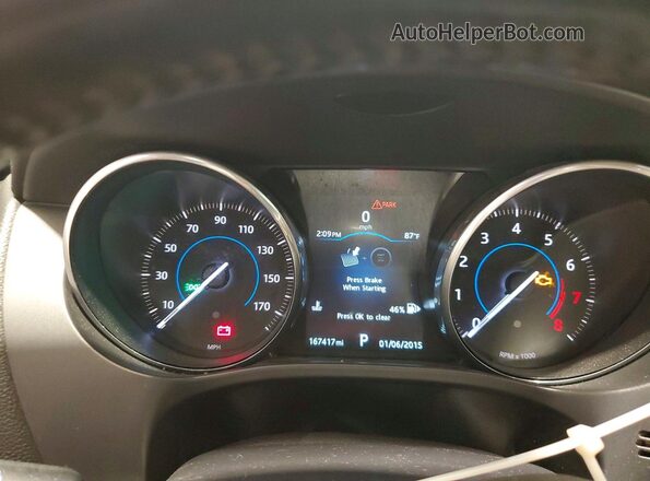 SADCJ2BV8HA884228 2017 JAGUAR F-PACE White Հետևի նստատեղերի տեսք