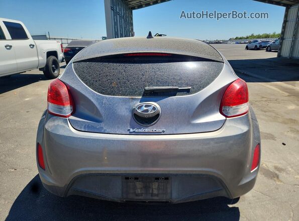 KMHTC6AD9GU257424 2016 HYUNDAI VELOSTER Gray Front interior view