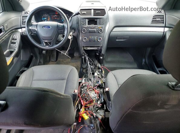 1FM5K8AR4KGA31320 2019 FORD EXPLORER Black Instrument cluster view
