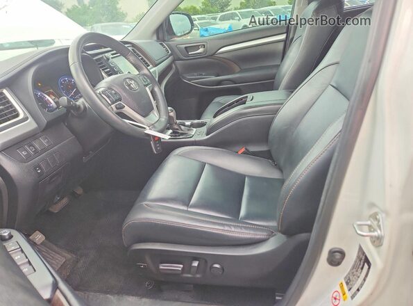 5TDKZRFH0KS342774 2019 TOYOTA HIGHLANDER White წინა პანელის ხედი
