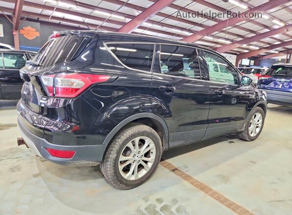1FMCU9G91HUC53189 2017 FORD ESCAPE Black Front right