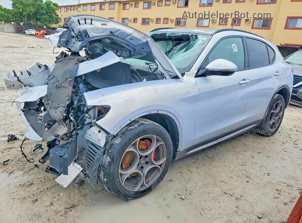 ZASPAKBN0N7D46121 2022 ALFA ROMEO STELVIO Silver Rear left