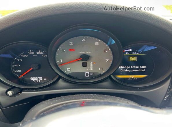WP1AB2A56HLB10242 2017 PORSCHE MACAN Silver Instrument cluster view