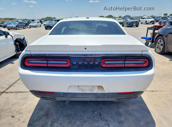 2C3CDZAG5HH640184 2017 DODGE CHALLENGER White Widok wnętrza z przodu