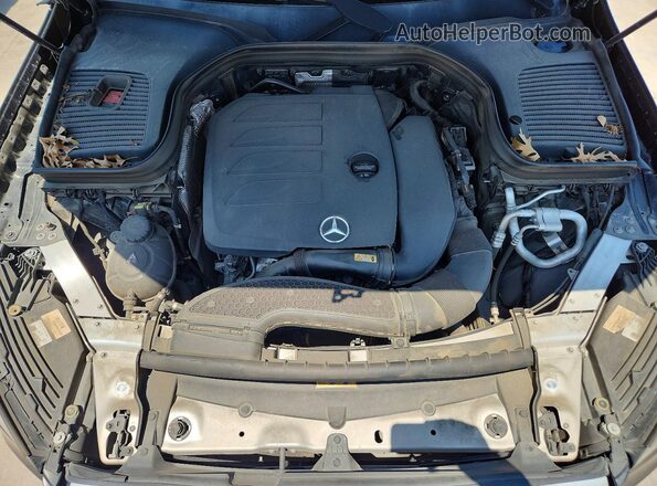 W1N0G8DB1MF927462 2021 MERCEDES-BENZ GLC-CLASS Black Vista del compartimento del motor