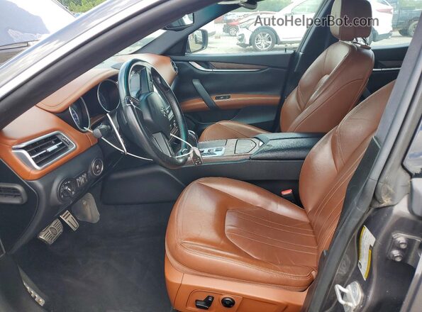 ZAM57RTA1G1175027 2016 MASERATI GHIBLI Gray Vista del salpicadero