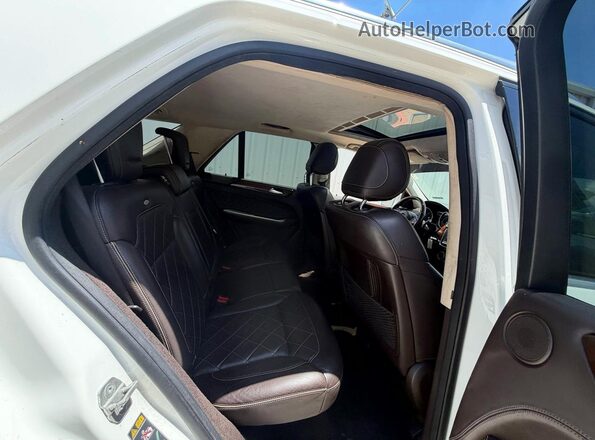 4JGDA5JB5GA642578 2016 MERCEDES-BENZ GLE-CLASS White Front interior view