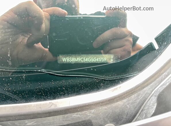WBS8M9C54G5G41759 2016 BMW M3 Charcoal Widok wnętrza z tyłu