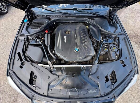 WBAJE7C55JG891091 2018 BMW 5 SERIES Black Dashboard view
