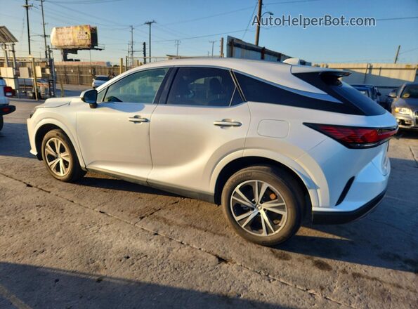 2T2BAMBA9RC042684 2024 LEXUS RX Белый Задняя правая четверть
