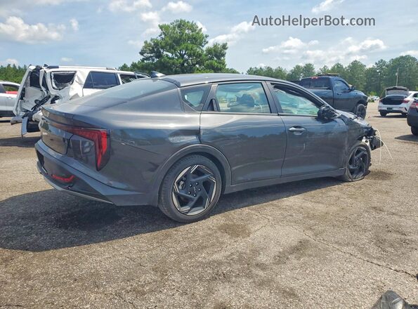 3KPFU4DE6SE203285 2025 KIA K4 Угольный Передняя правая четверть