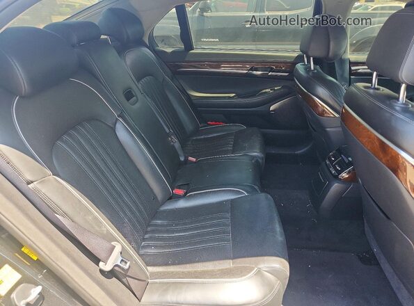 KMHG34JA8HU030593 2017 GENESIS G90 Black Widok wnętrza z tyłu