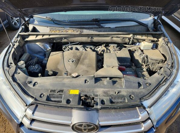 5TDJZRFH5JS491997 2018 TOYOTA HIGHLANDER Blue VIN կոդի պիտակի տեսք