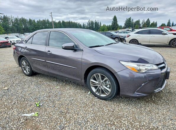 4T1BF1FK1HU767412 2017 TOYOTA CAMRY Серый Вид спереди