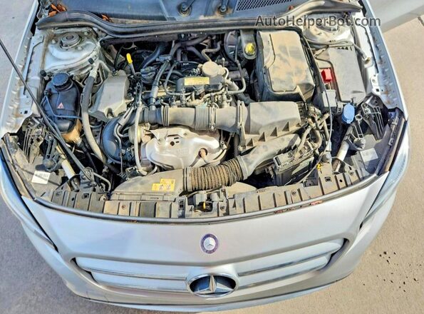 WDCTG4EB2HJ339305 2017 MERCEDES-BENZ GLA-CLASS Silver Engine compartment view