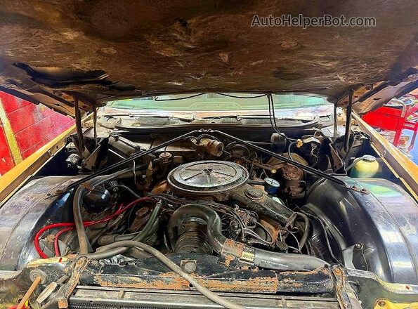 J0292047000000000 1970 CADILLAC DEVILLE Tan Vista del salpicadero