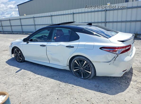 4T1B61HK8KU180239 2019 TOYOTA CAMRY White უკანა მარჯვენა