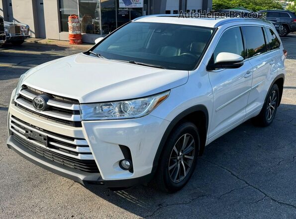 5TDJZRFH6HS474409 2017 TOYOTA HIGHLANDER White Tył lewy