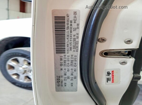 3C6UR5JL2LG156030 2020 RAM 2500 White VIN sticker view