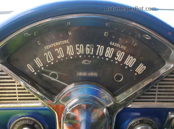 C56K019895 1956 CHEVROLET ALL OTHER Two Tone Vista de los asientos traseros