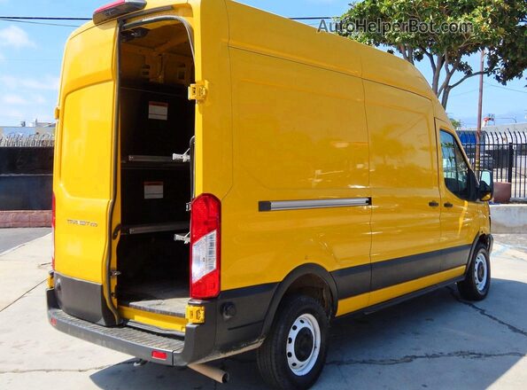 1FTBR1X82PKA73790 2023 FORD TRANSIT Yellow Front view