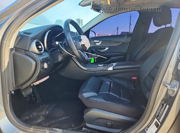 55SWF8DB1KU286799 2019 MERCEDES-BENZ C Серый Вид панели приборов