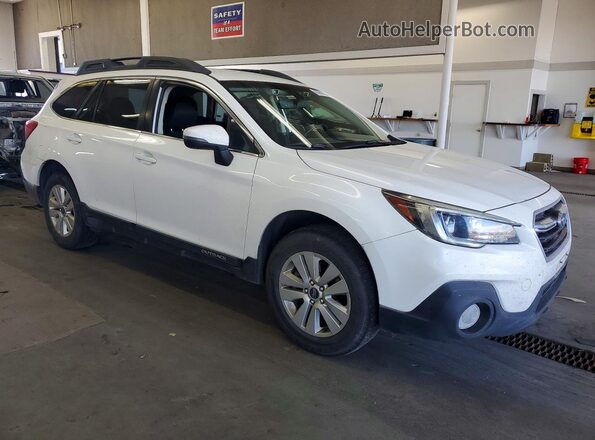 4S4BSAFC5K3374479 2019 SUBARU OUTBACK White Widok z przodu