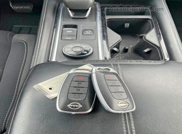 5N1DR3BC1PC270357 2023 NISSAN PATHFINDER Red Панорамний вид салону 360°