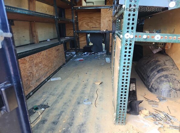 1GCZGGFG3J1178674 2018 CHEVROLET EXPRESS Blue Rear interior view