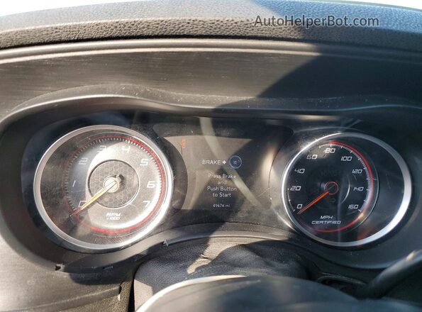 2C3CDXAG8JH239299 2018 DODGE CHARGER White Widok tylnych siedzeń