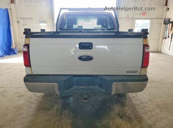 1FT7X2B66GEB97776 2016 FORD F250 White Вид салону спереду