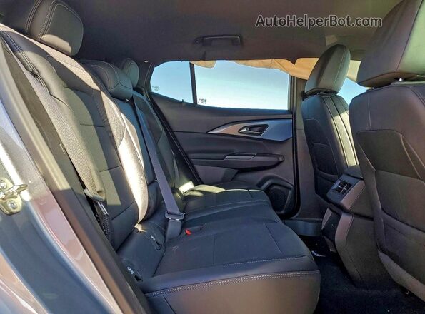 3GN7DNRP8SS207660 2025 CHEVROLET EQUINOX Silver Vista del compartimento del motor