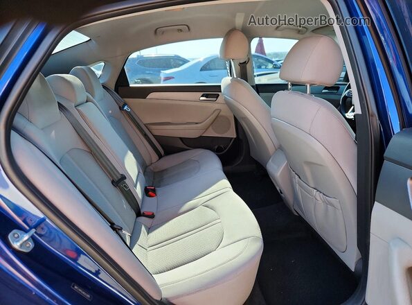 5NPE24AF6JH620382 2018 HYUNDAI SONATA Blue Widok wnętrza z tyłu