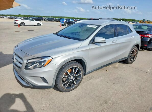 WDCTG4EB2HJ339305 2017 MERCEDES-BENZ GLA-CLASS Silver Rear left