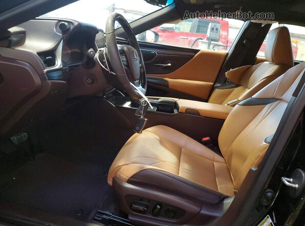 58AB21B19MU012973 2021 LEXUS ES Черный Вид салона спереди